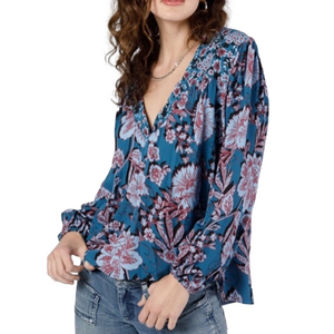 BAND OF THE FREE Women’s Size Small long sleeve Boho pullover blouse NWT